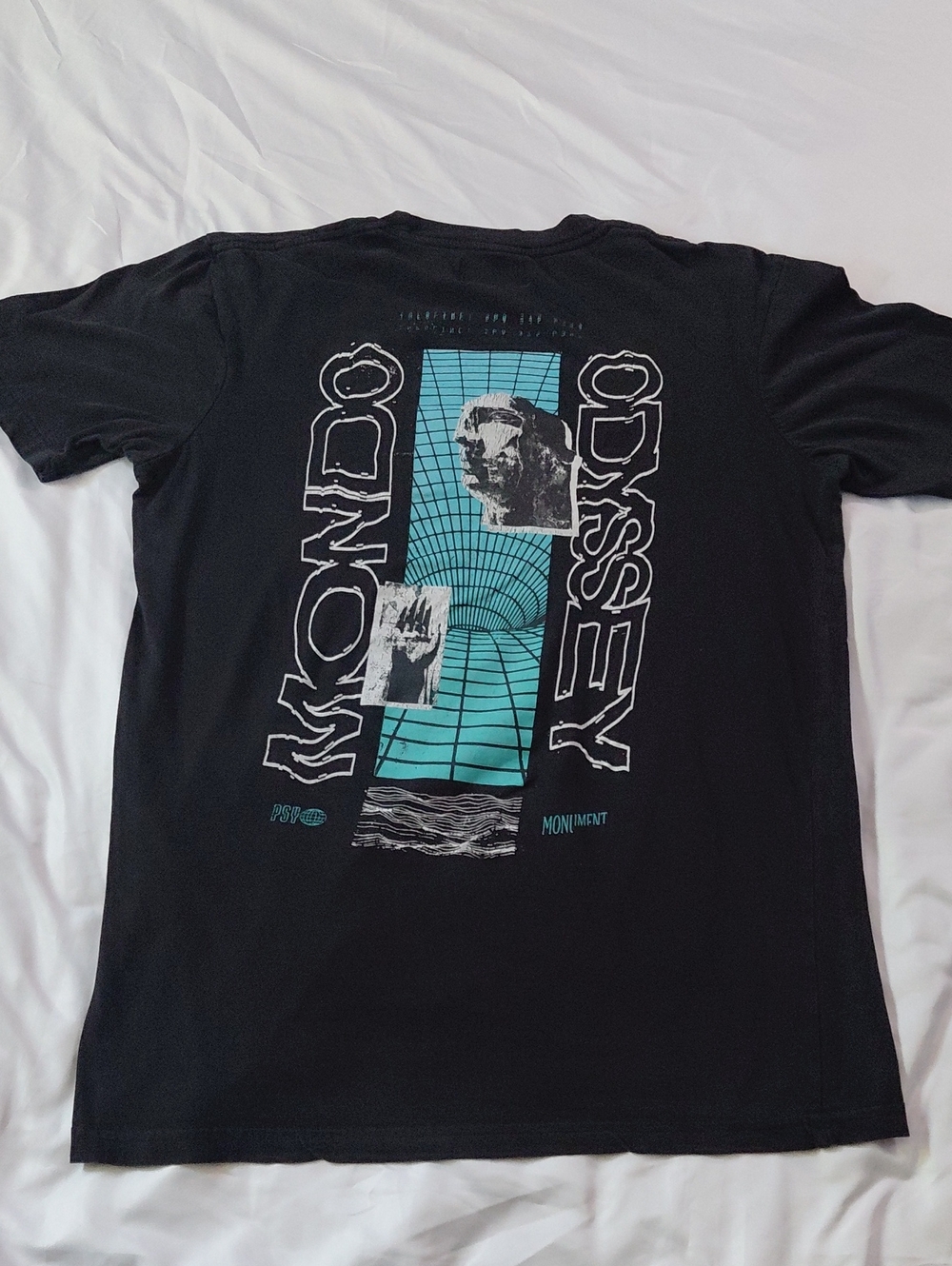 T- Bar X Cotton On Mondo Odyssey Black Blue White Tee Mens M